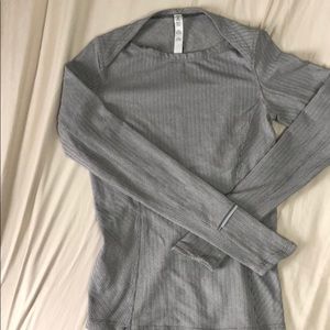 Lululemon long sleeve shirt